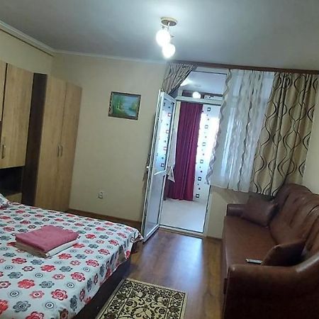 Flora Apartament Apartment Satu Mare Luaran gambar