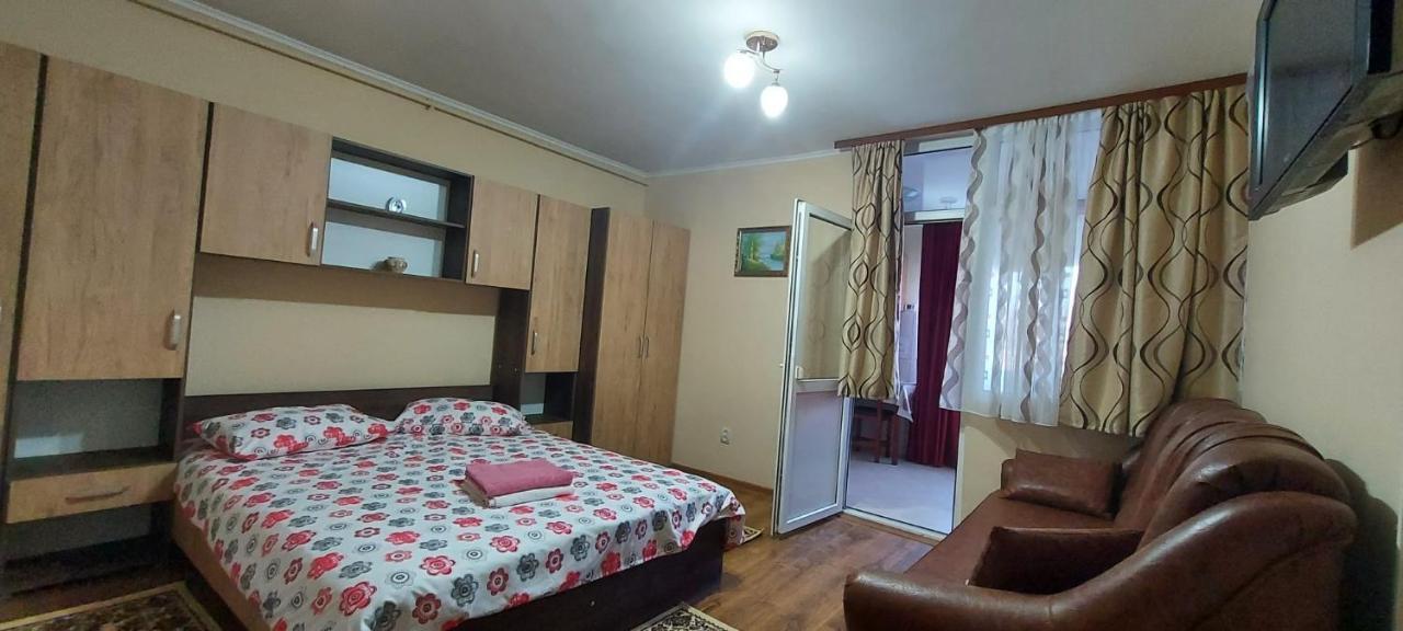Flora Apartament Apartment Satu Mare Luaran gambar